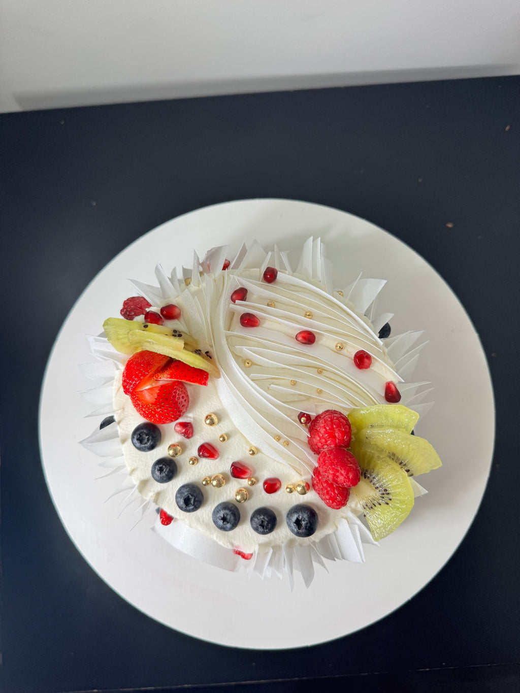 Feather Layer Fresh Fruit Cake